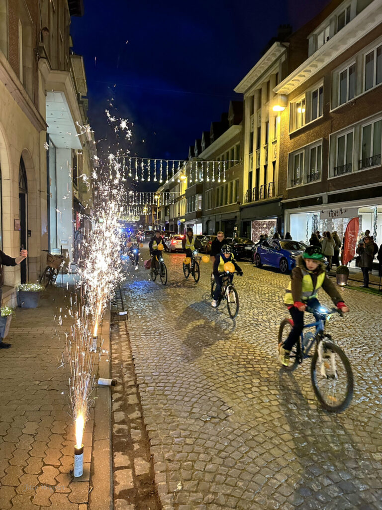 Le vélo s’éclaire – Le vélo, c’est clair • Une 3e édition sous les étoiles